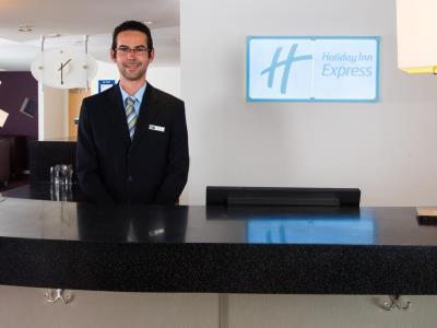 Express By Ihg 3*