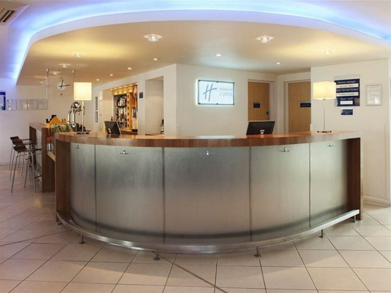 Express By Ihg 3*