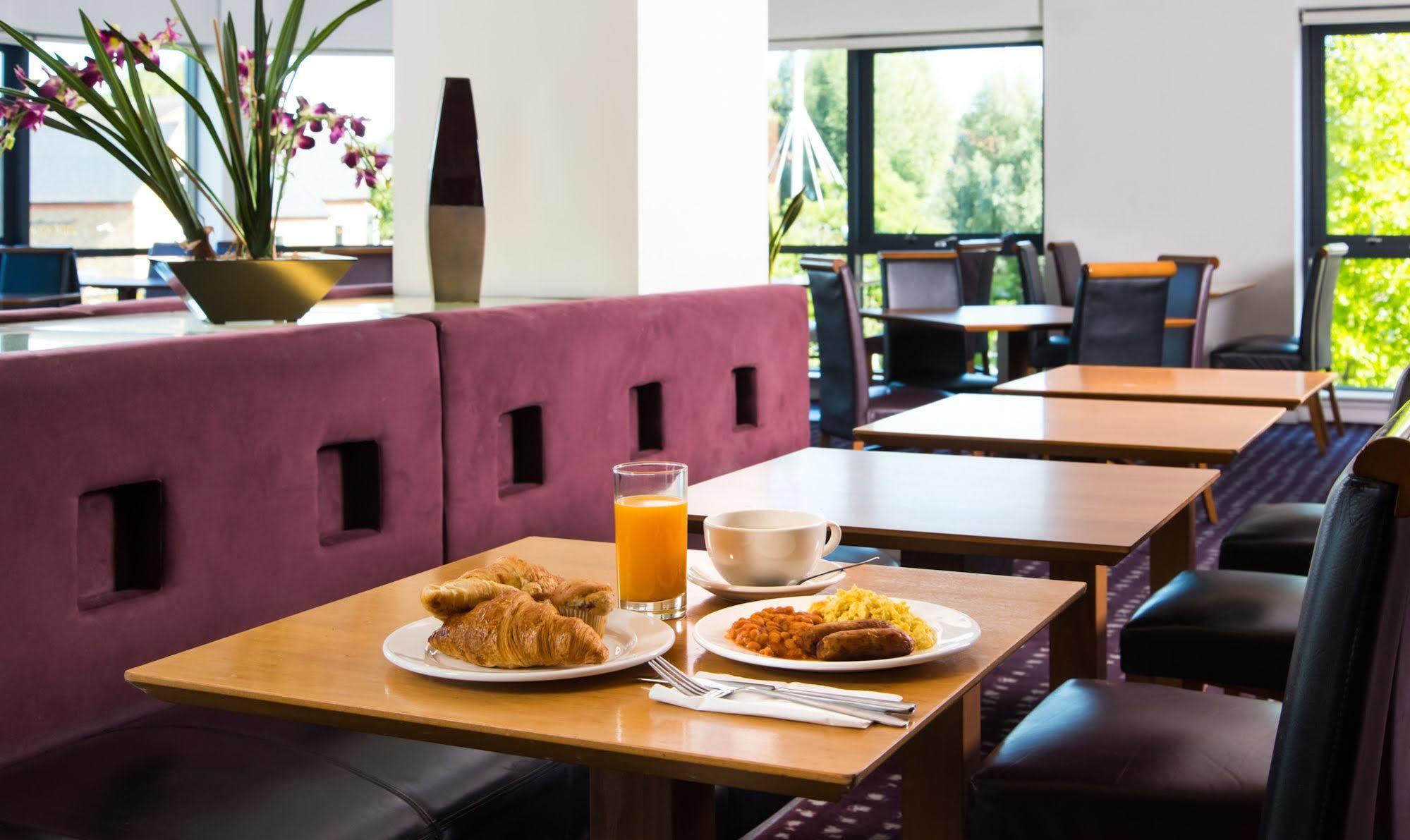 Express By Ihg 3*